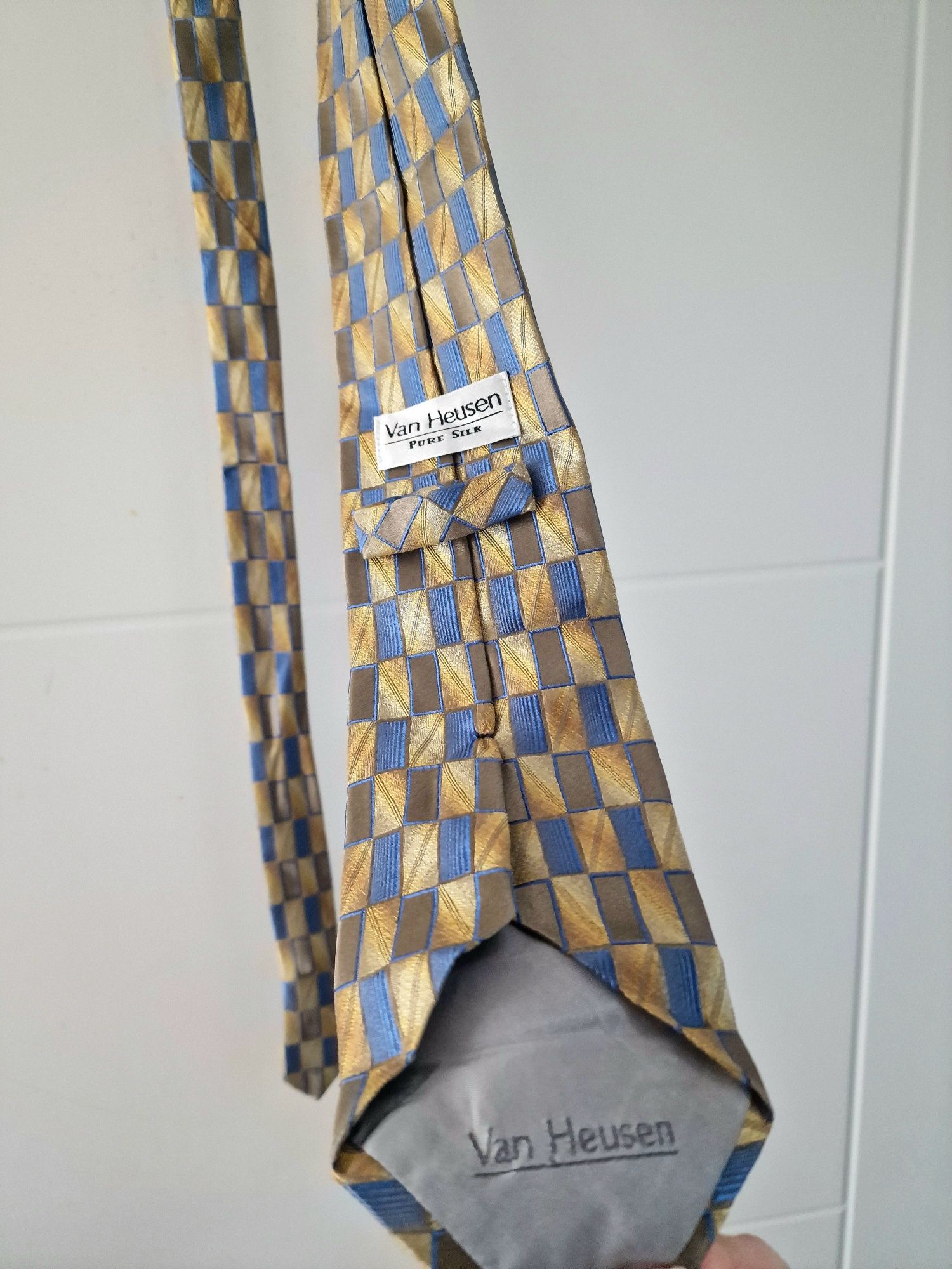 Cravata Van Heusen