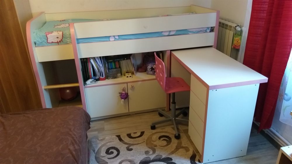 Set pat etajat+birou+biblioteca+scaun.