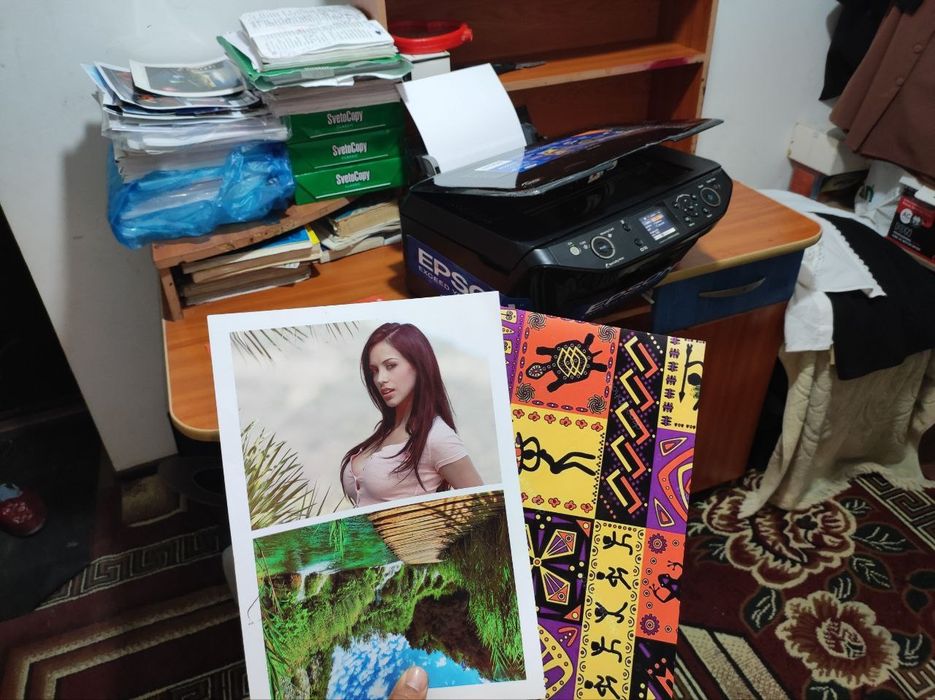 Epson 615 kopiya skanerli 6ta rangli professional kuchli printer.Yangi