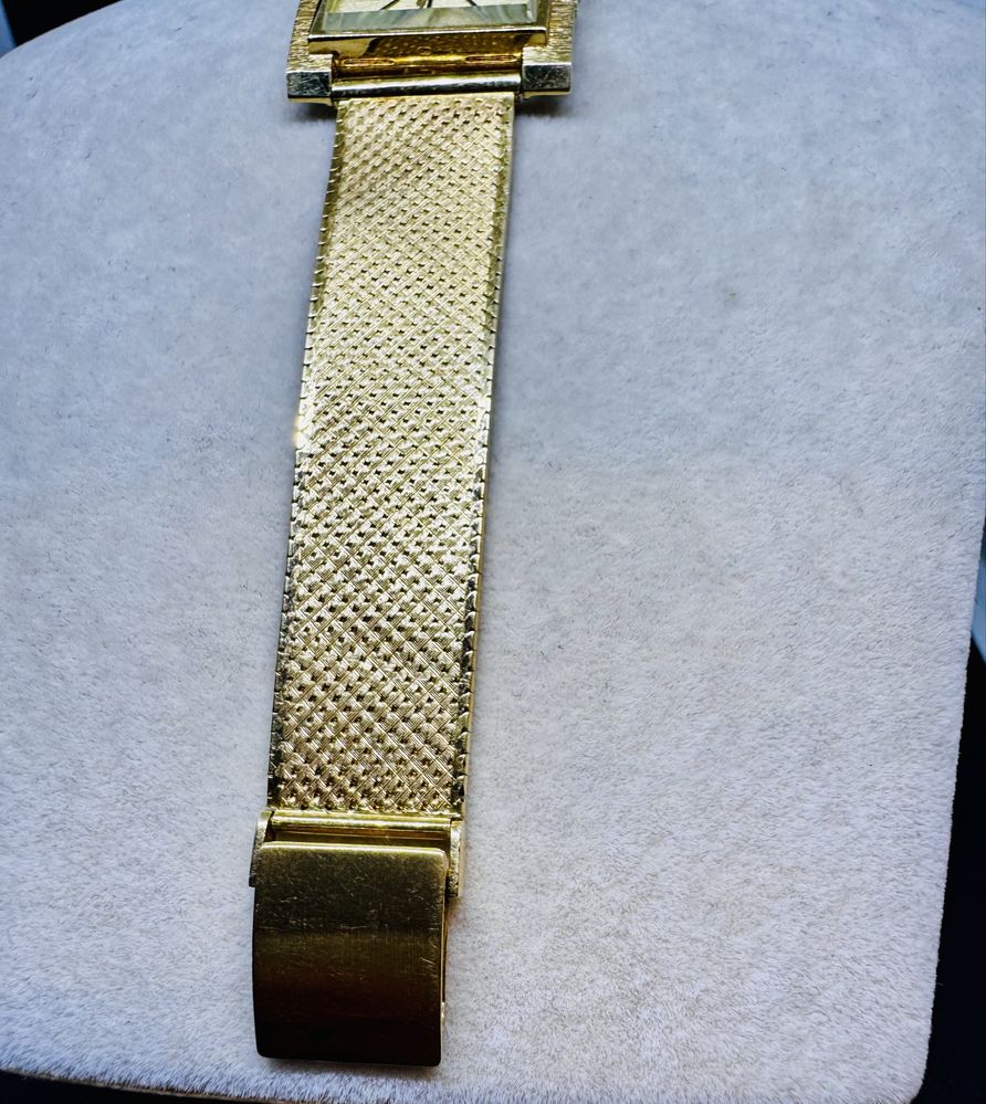 Jaeger-LeCoultre Tank 18K златен часовник, 57 г, 19 см – Swiss Made