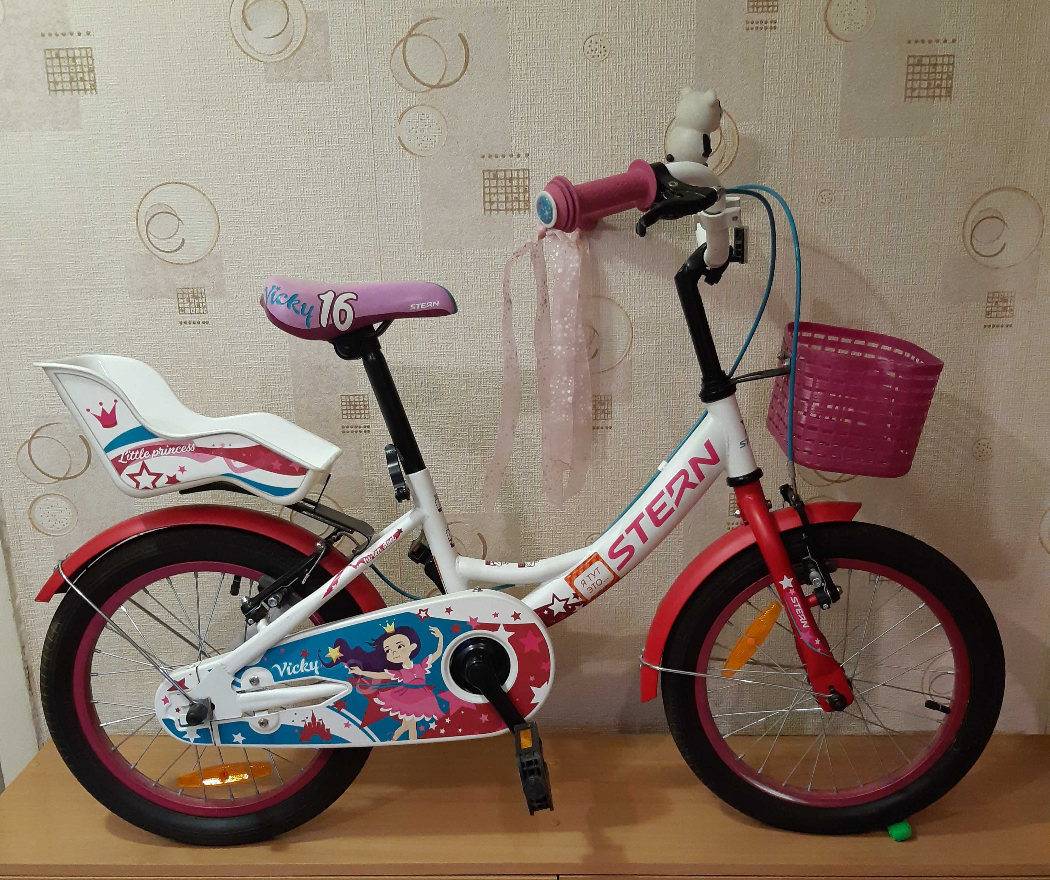 Велосипед для девочки в отличном состоянии!  От 3 до 7 лет