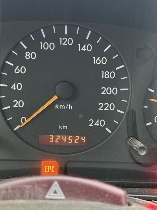 Vand ML 270 cdi automat 2004