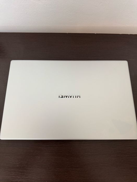 Huawei Matebook D15 I5-10210U