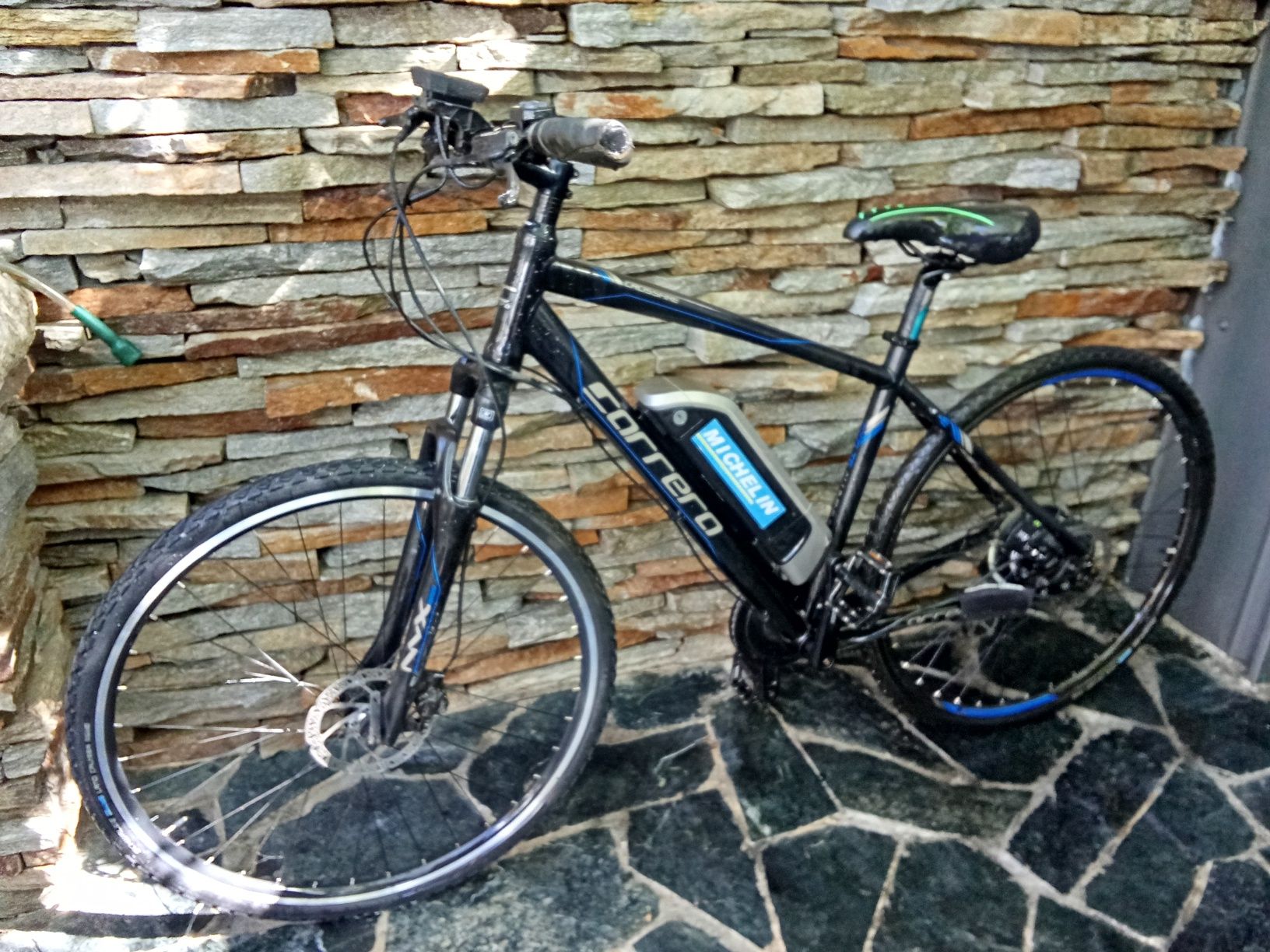 Електрически велосипед алуминиев CARRERA 500watts дискове