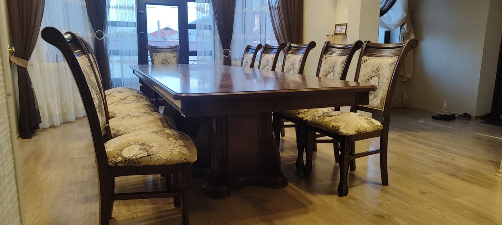 Срочно недорого продается.