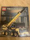 LEGO Technic - Macara mobila 42108, 1292 piese