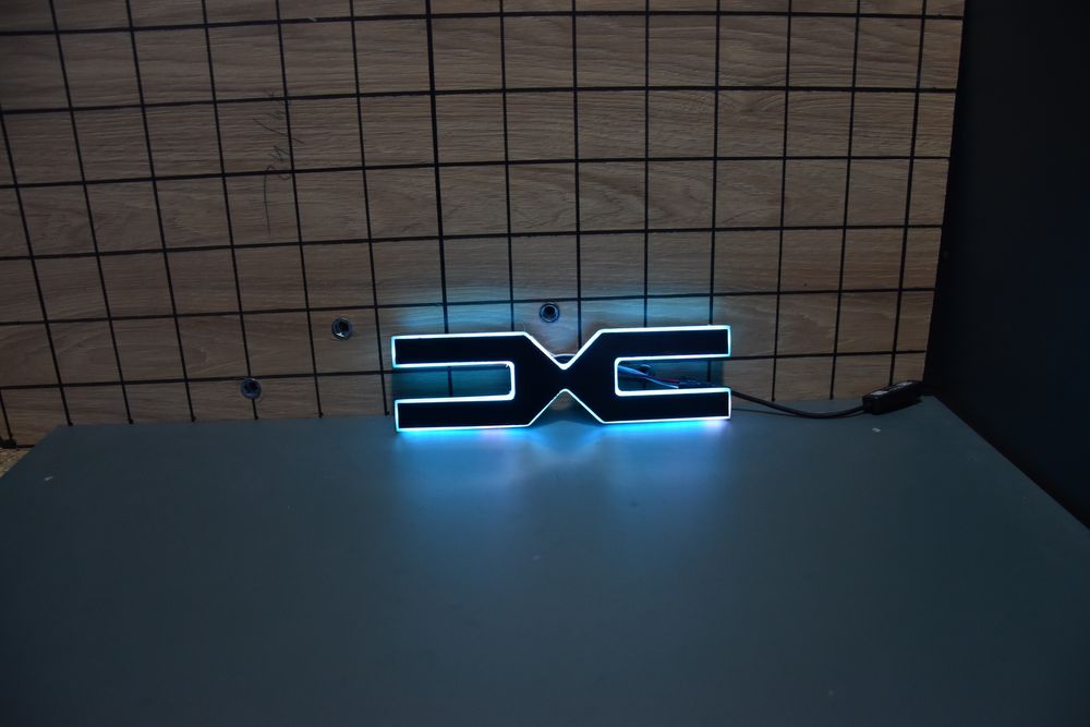 Sigla luminoasa multicolor