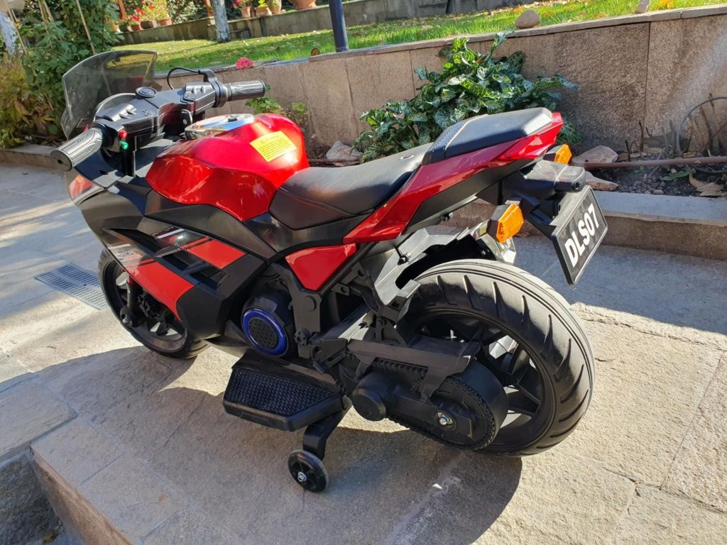 Детски електрически мотор Kawasaki Ninja за възраст 3 - 8 г.