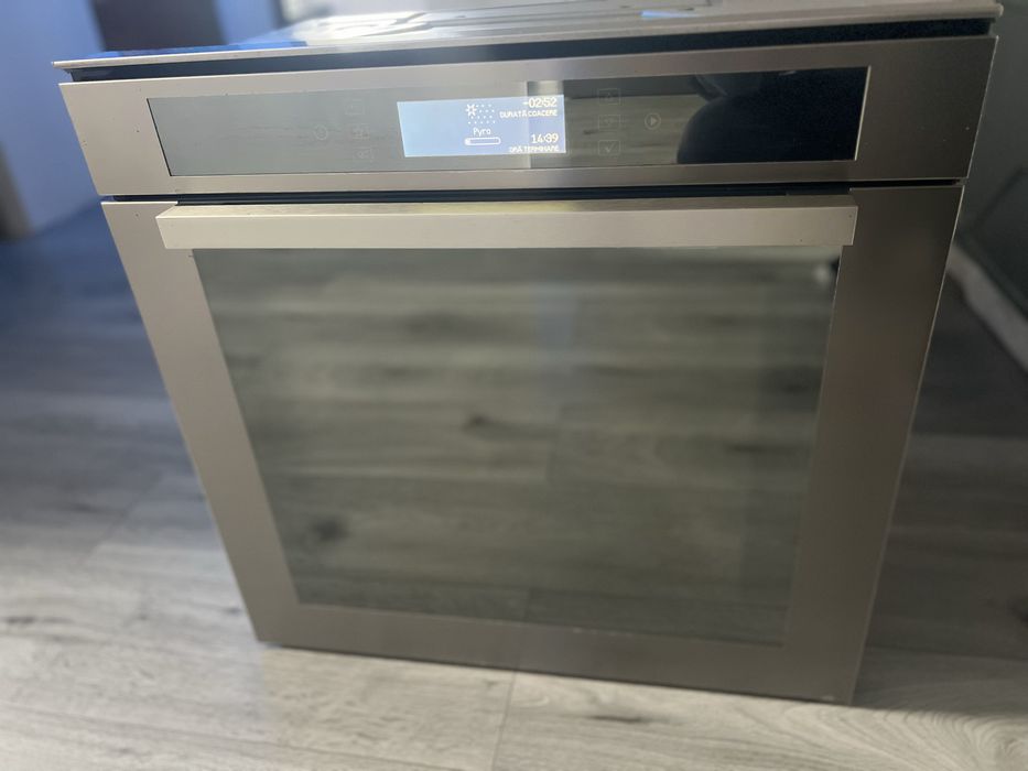 Cuptor incorporabil Autoocuratate 6 simti Whirlpool AKZM 6520 IX