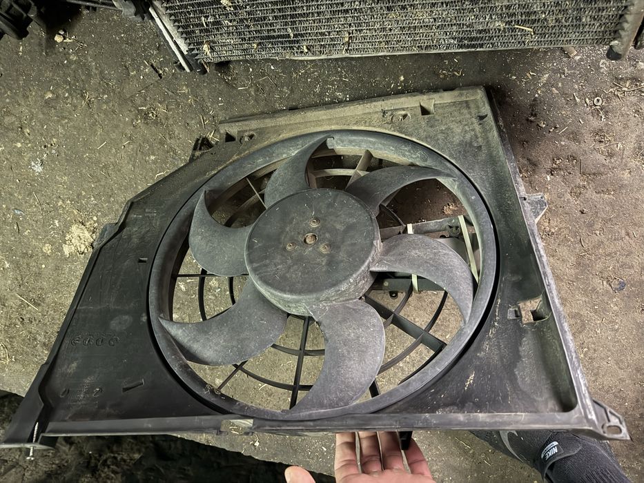 Електрическа перка 3пинова bmw e46 330ci