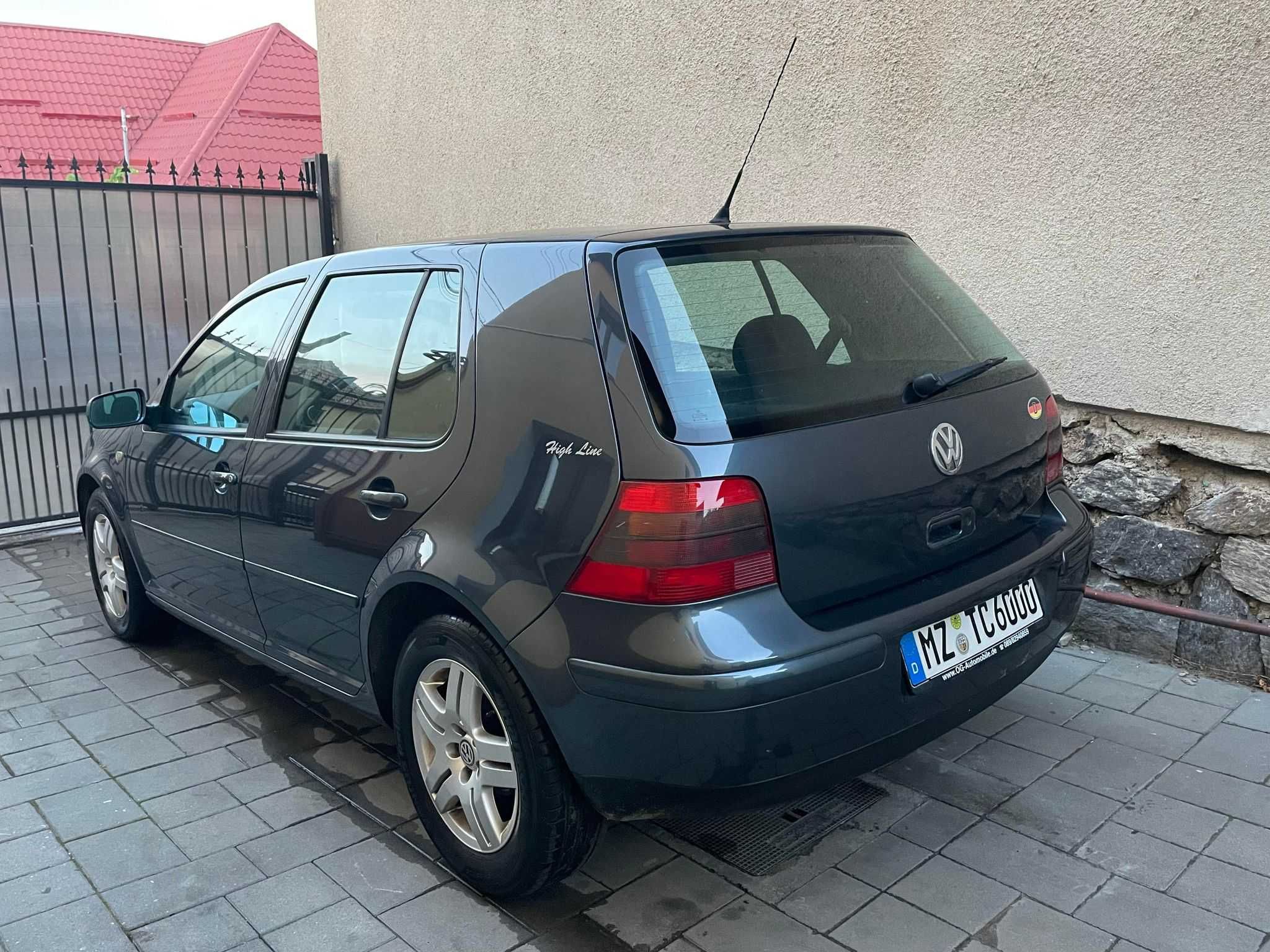 Volkswagen Golf 4-1.6benzina