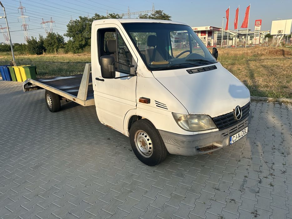 Autoplatforma Mercedes Sprinter motor 2.7 Cdi