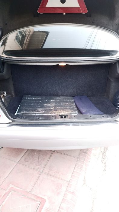 Mercedes benz w210