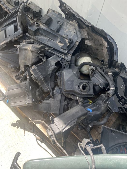 Казанчета бмв е90 ф10 ф11 х5 bmw e90 e60 f10 f11 f30 казанче антифриз