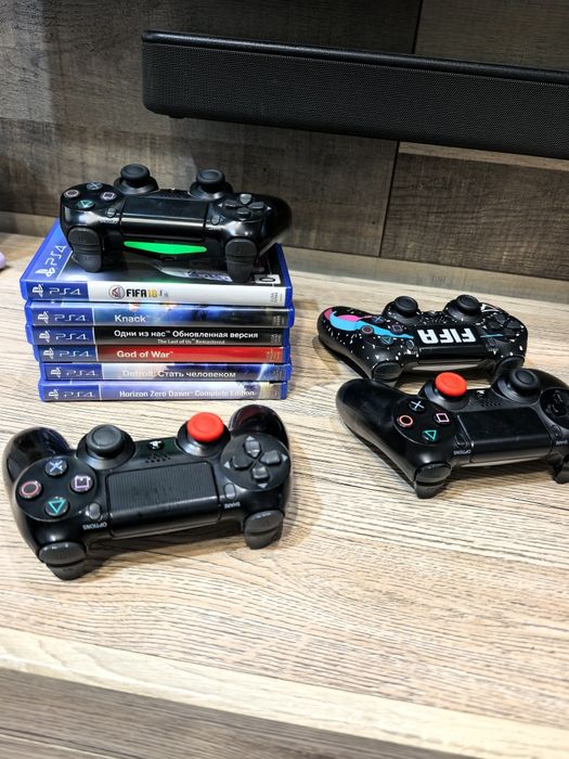 Продам Ps4 slim 1T