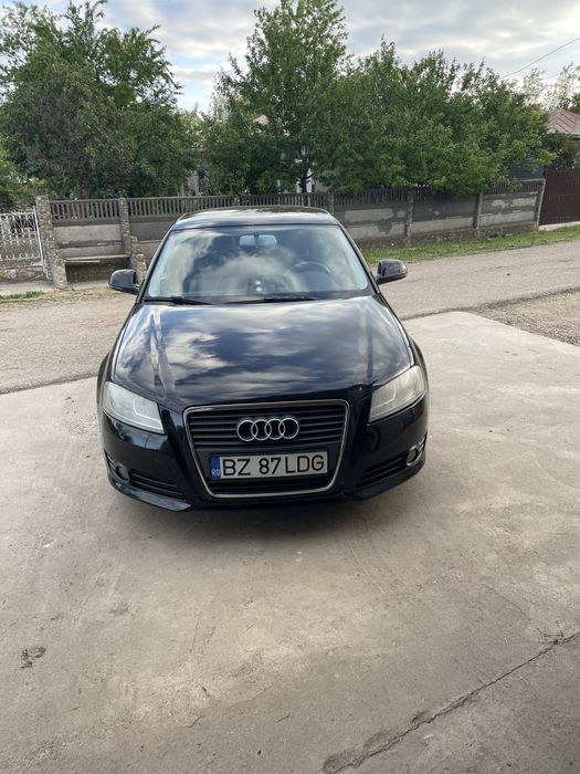 Audi A3.