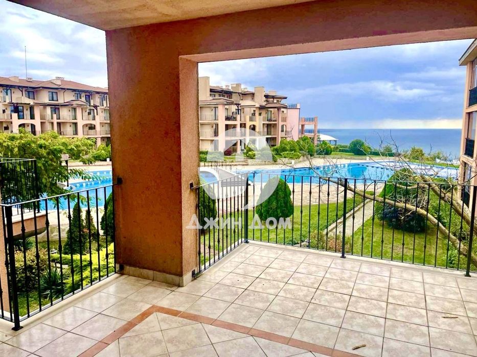 Апартамент с ПАНОРАМА МОРЕ в к-с „Калиакрия Резорт“, с. Топола.