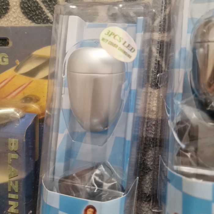 Vând nucă schimbător auto