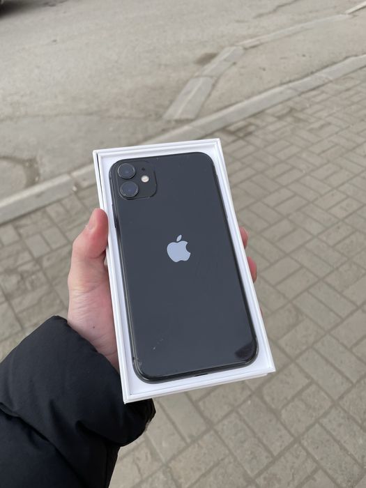 Продам Айфон 11 128гб