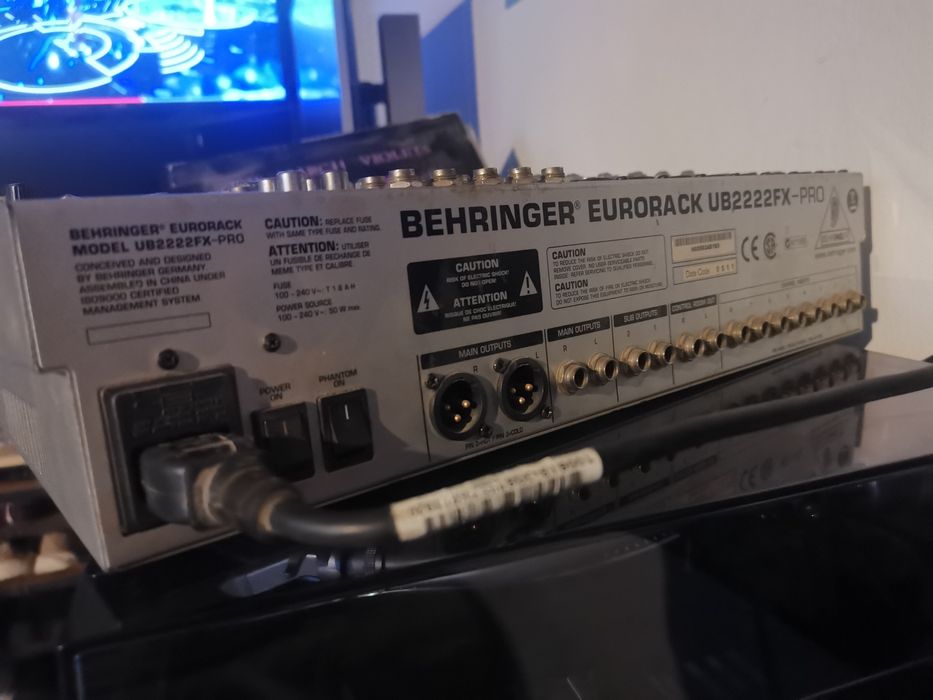 Mixer pasiv Behringer EURORAK