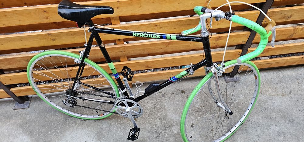 Cursiera clasica Hercules import Germania