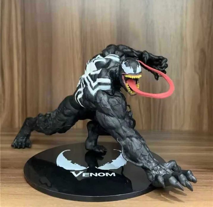 Venom Figurina Mrvel Avengers