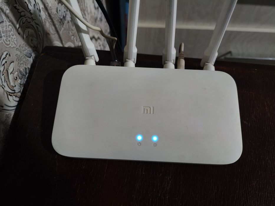 Продается роутер Xiaomi 4a