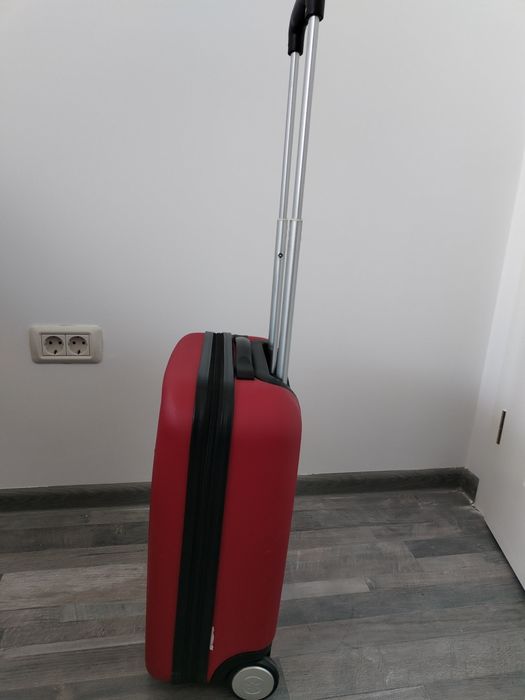 Vând troler stare perfectă