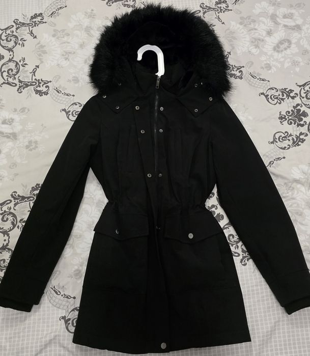 Дамско зимно яке