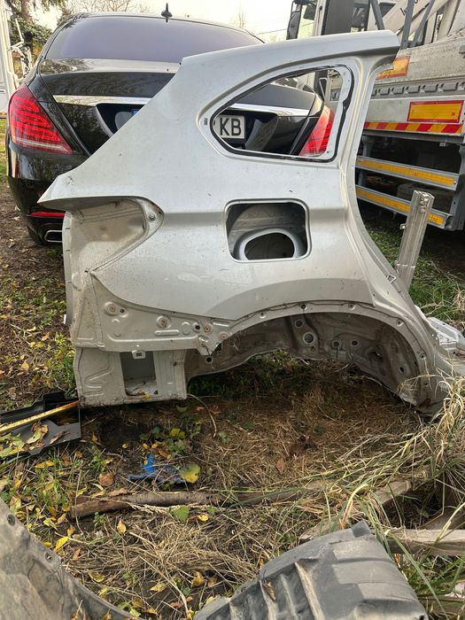 BMW X1 два панела