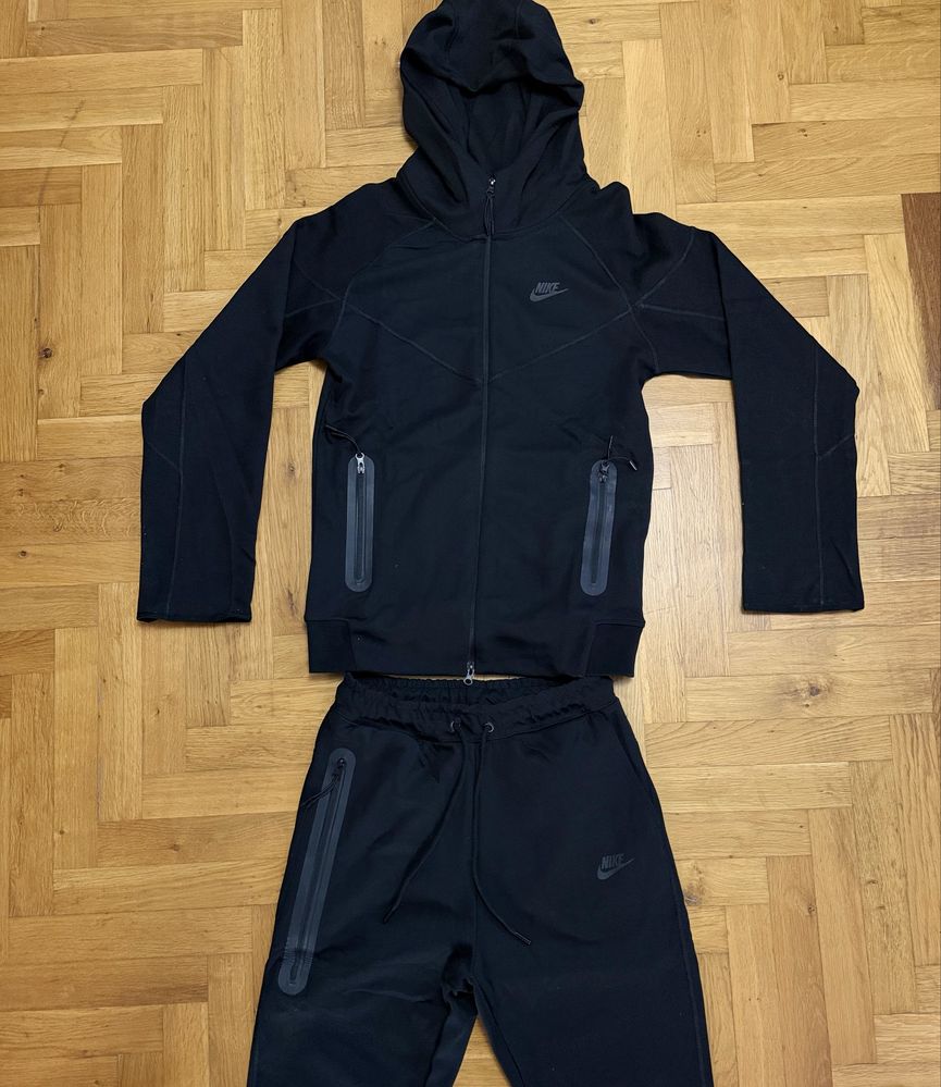 Trening NIKE TECH model nou Premium !SUPER PRET!