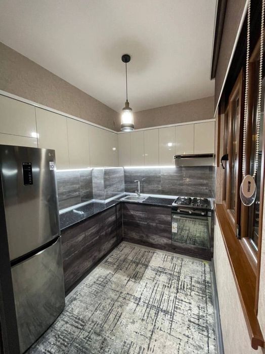 Ц-4, Кашгар, Центр 3/1/4 70 М², м. Абдулла Кадырий