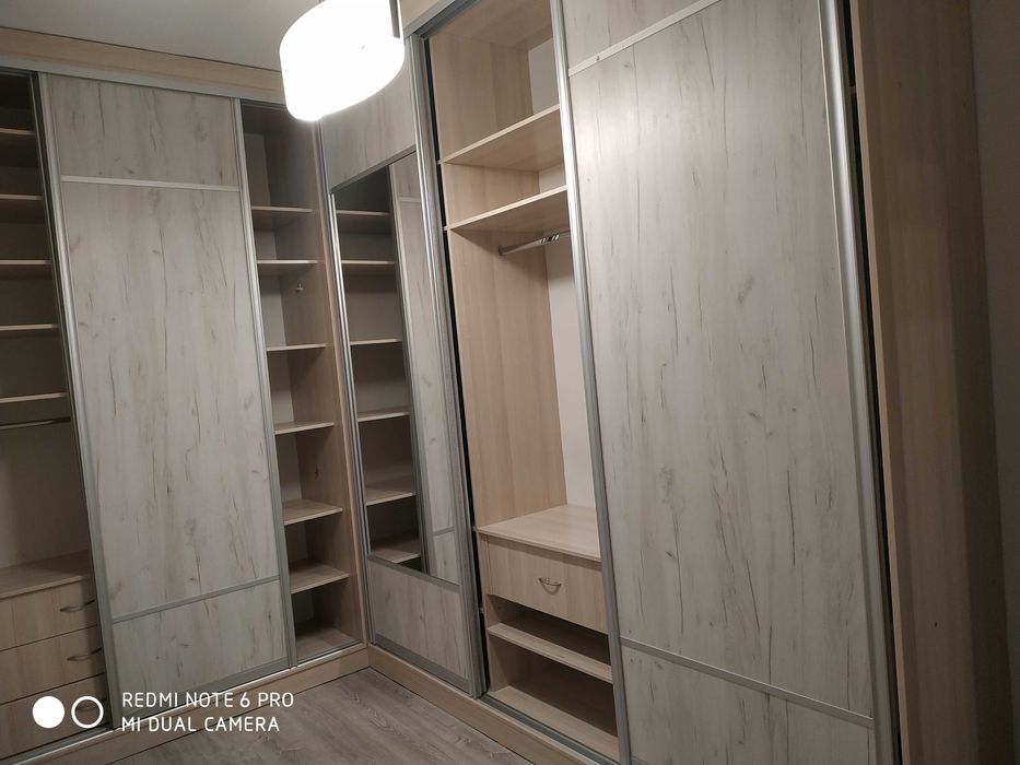 В аренду иностранцам 2/1/4 за гостиницей Россия спецплан 77 серия