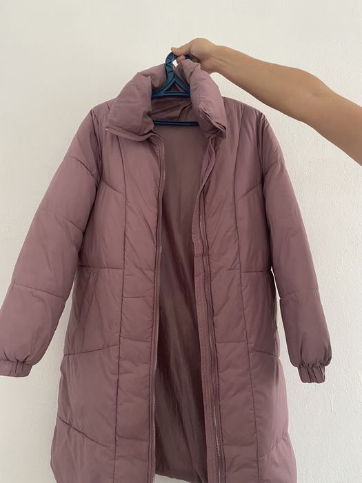 Женская куртка пыльно розовый цвет