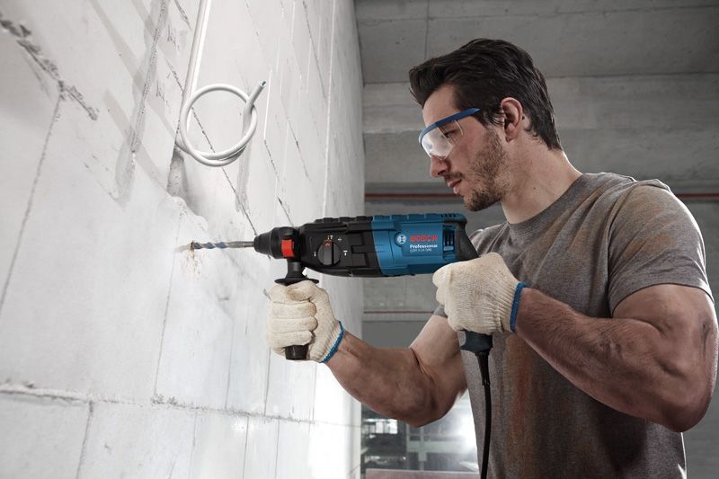 АКЦИЯ! Электрический перфоратор(перфаратор) Bosch GBH 240 pro