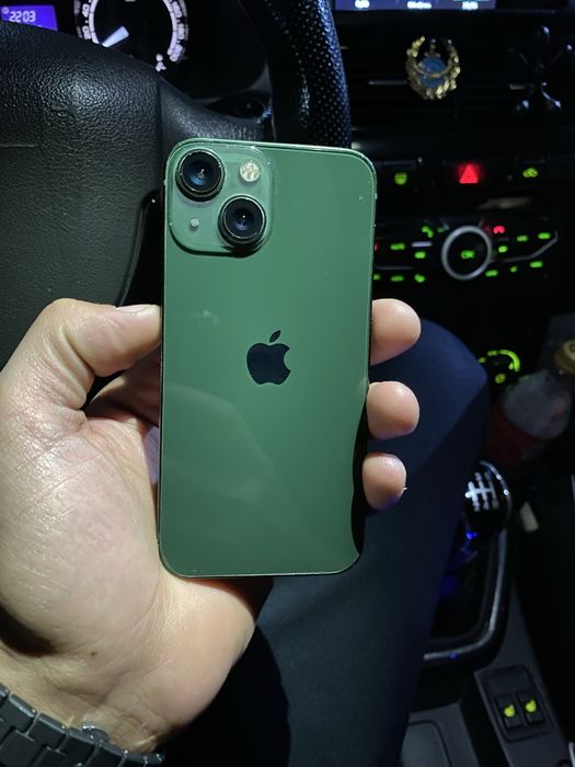 iphone 13 mini..