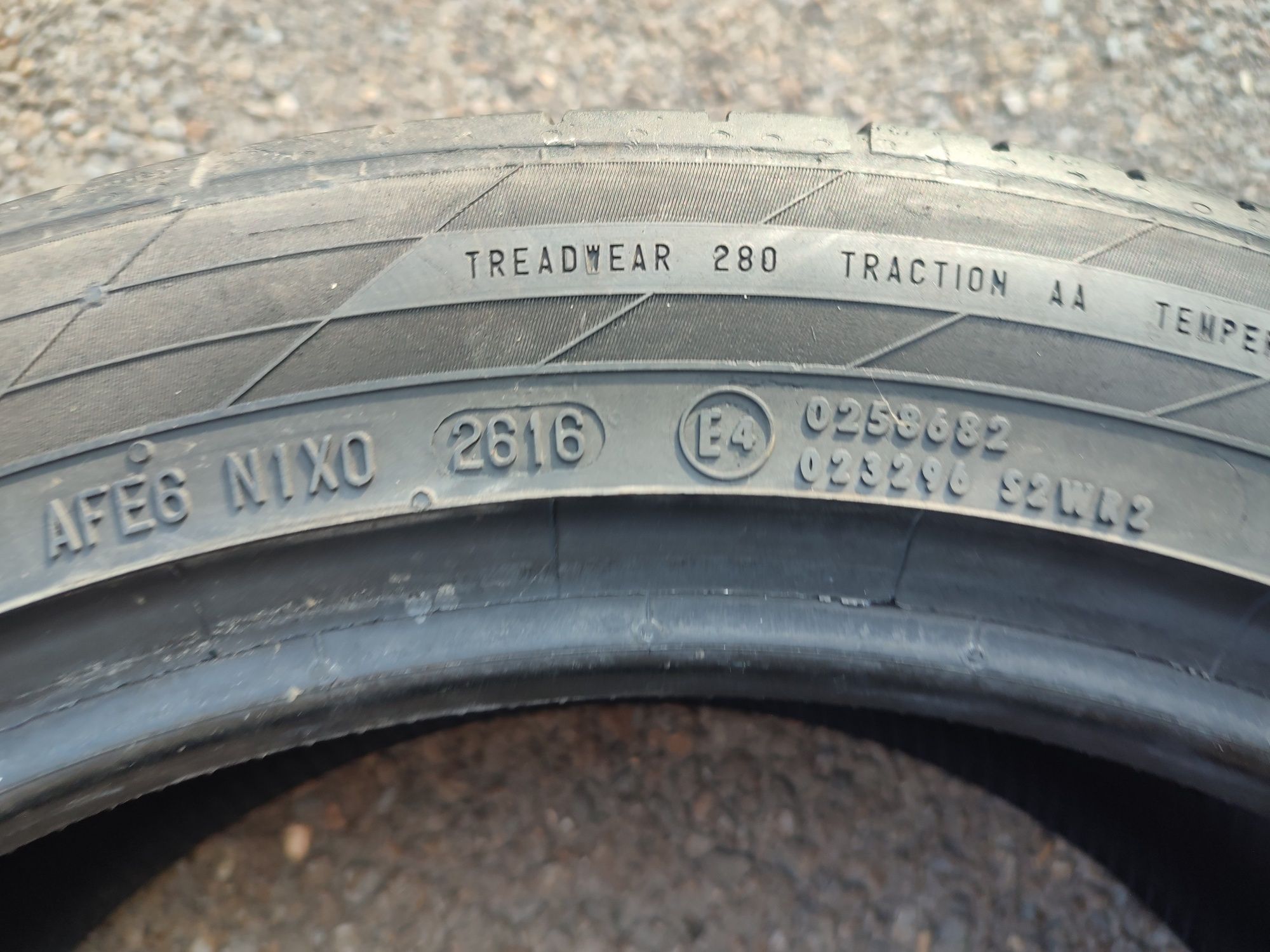 235/45/19" 2бр Continental sport contact 5,dot2616,5-6mm