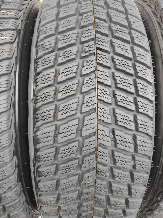 225/65/17 Nexen 4бр