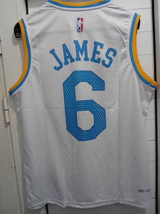 Чисто нов оригинален потник на Los Angelis Lakers - LeBron James