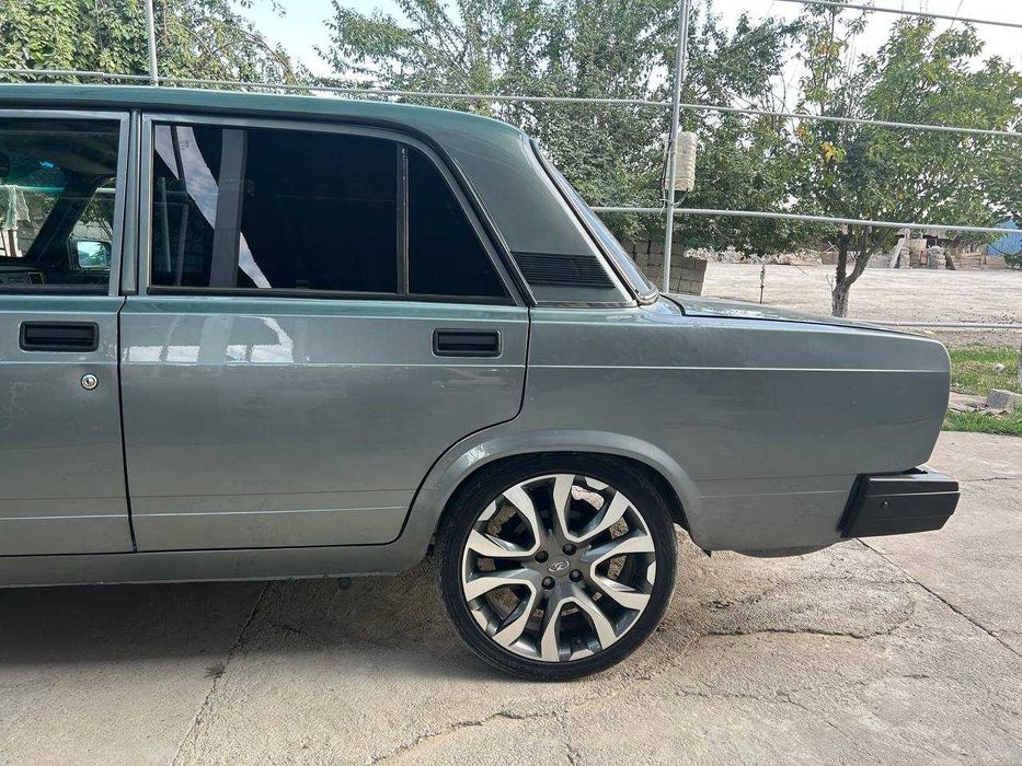 Saka diska 17 va balonlar 205/45 sotiladi