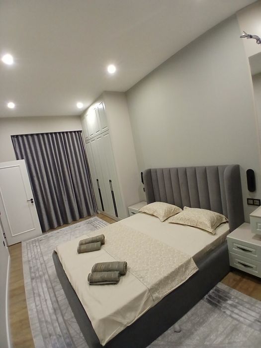 Сдаётся своя 3х квартира посуточно центре города