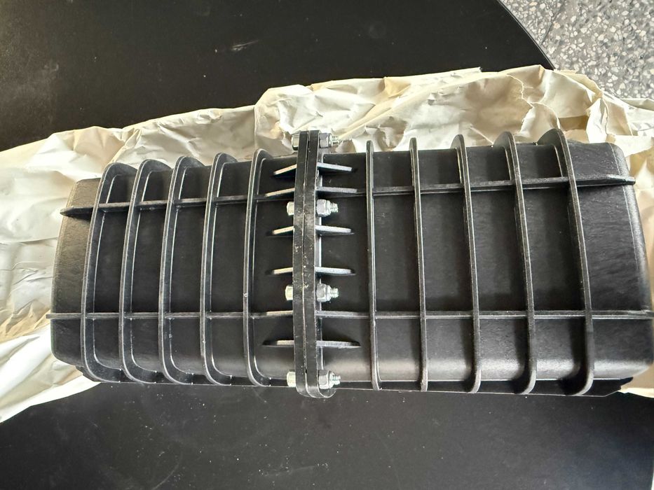 4293526M92-оригинален въздушен резервоар