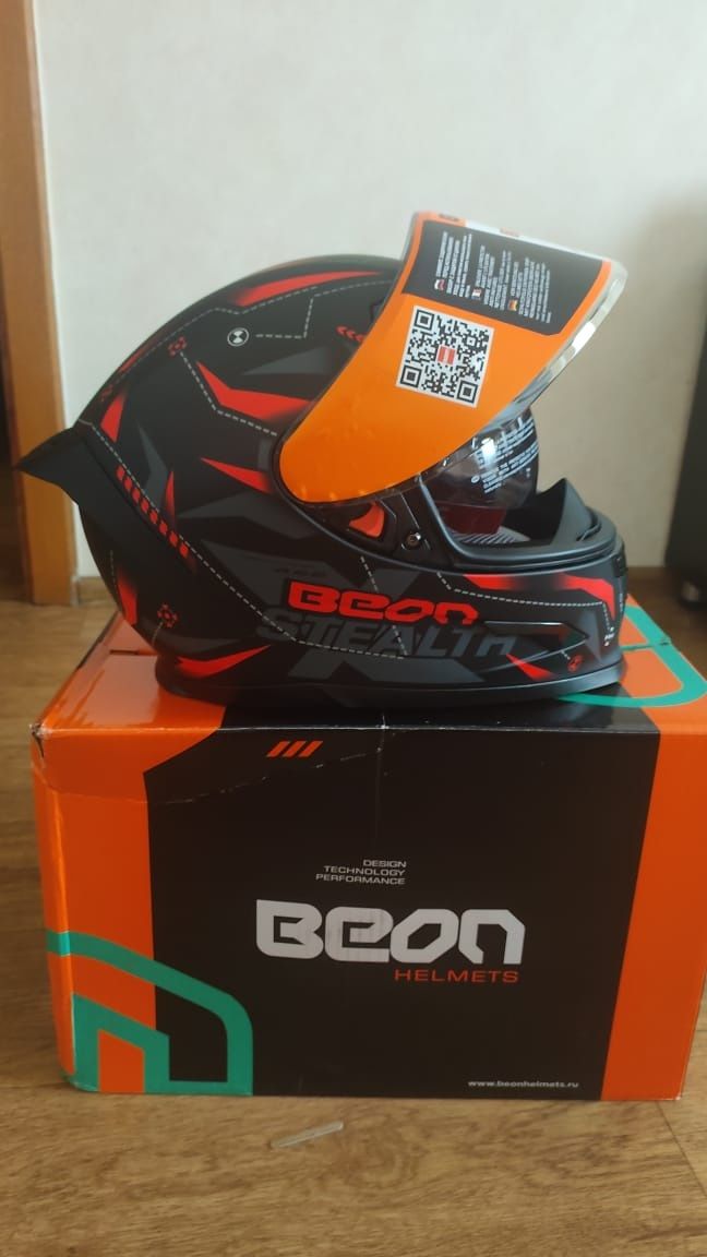 Мото шлем Beon b503