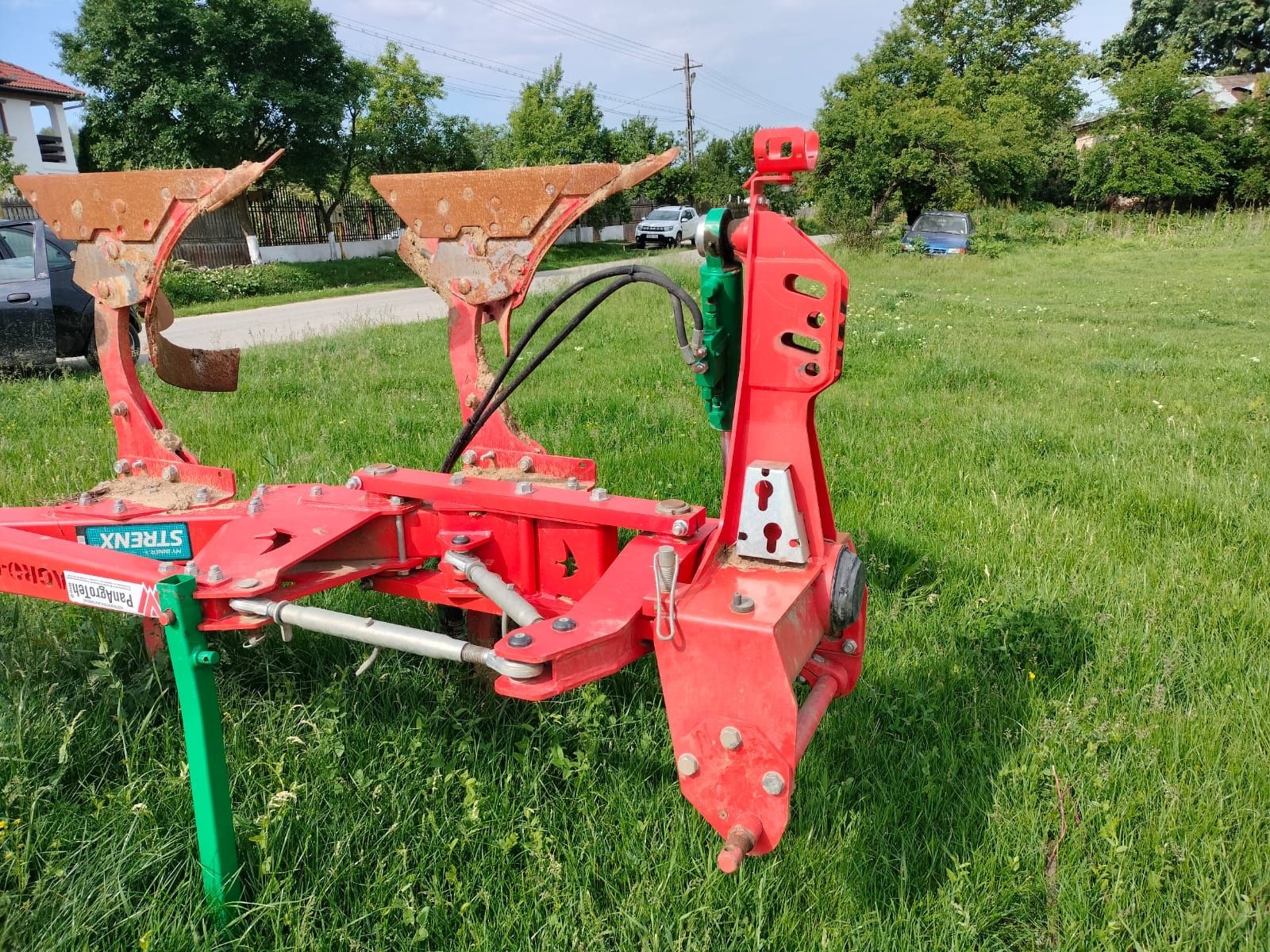 Vând tractor Solis 90 cp