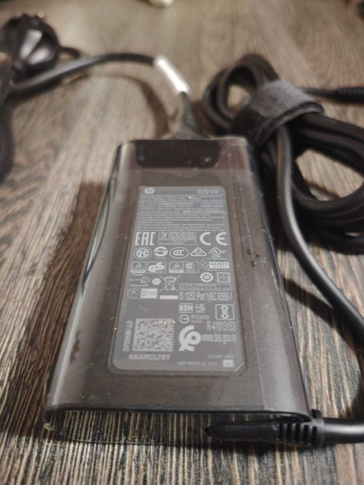 Incarcator Laptop Original HP model TPN-DA14 65W Nou