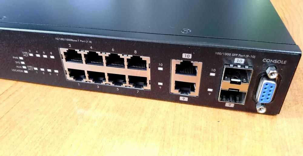 Switch Zyxel GS2210-8, 8 port 10/100/1000 Mbps, 2xGiga RJ45/SFP Layer2