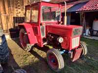 Vand tractor Universal 445