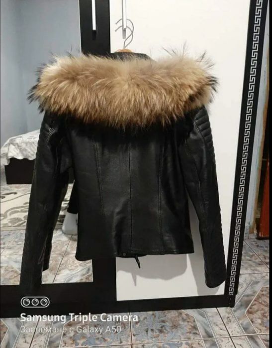 Дамско яке с естествен косъм и кожа