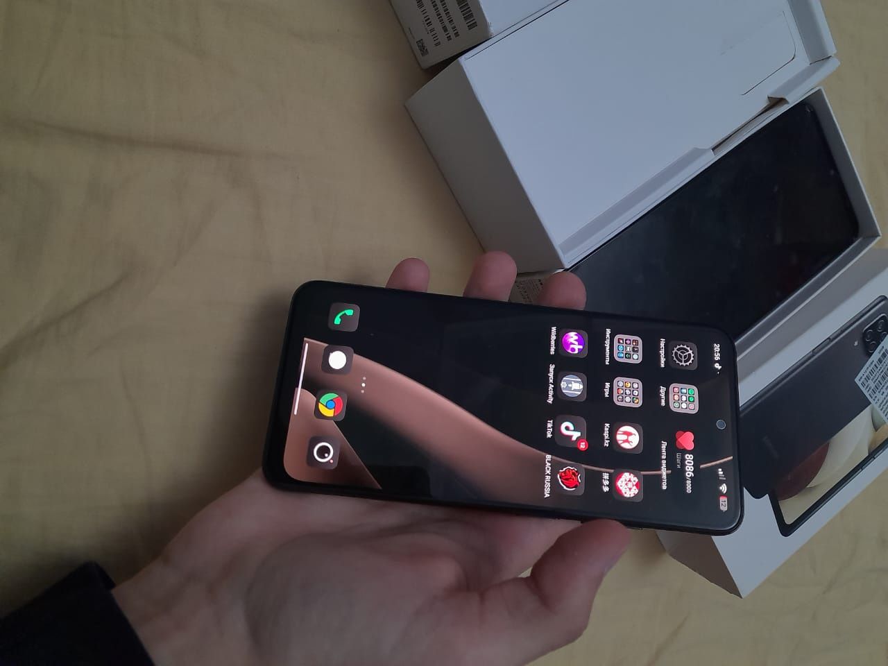 Продам срочно (redmi not 11s 8/128) и (Samsung galaxy a12)