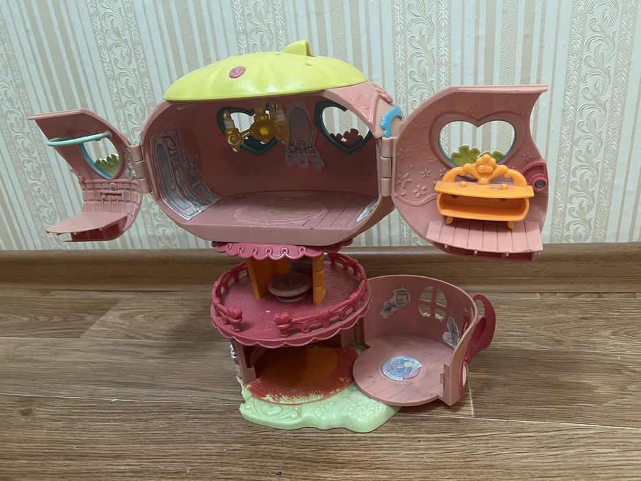 Продам домик игрушка